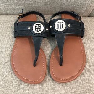 Tommy Hilfiger Black T-strap Twshania Sandal 8M